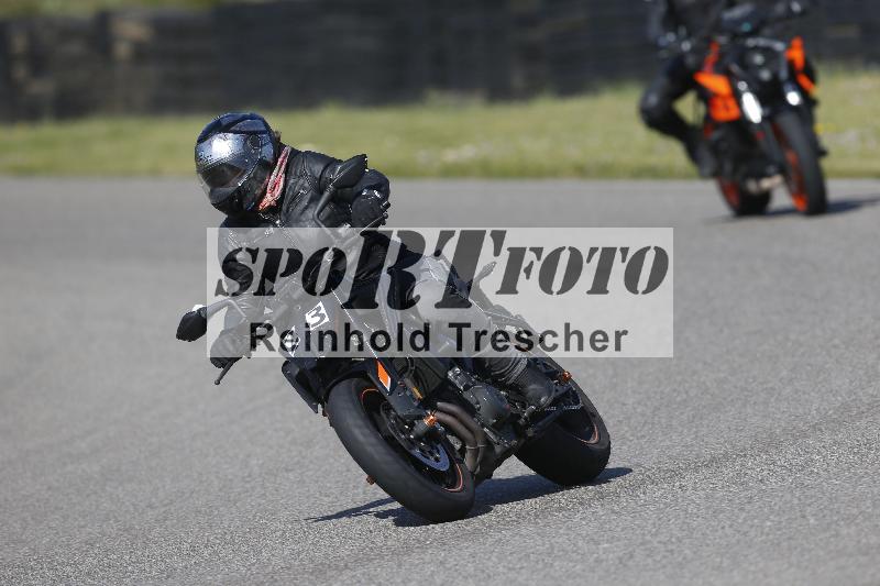 /07 09.04.2026 Cornu Master School ADR/Gruppe gruen/23